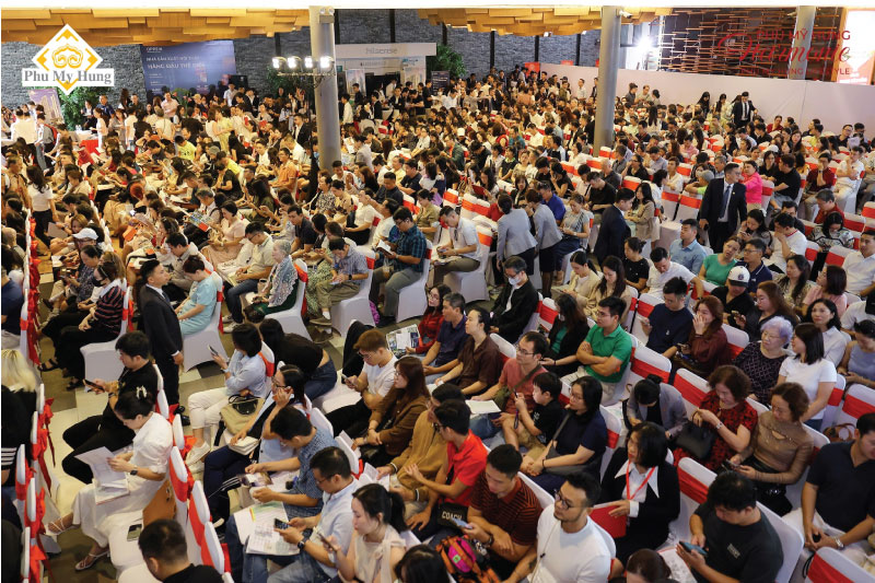 Kỷ lục lịch sử: Gần 600 căn hộ The Harmonie Phú Mỹ Hưng "cháy hàng" chỉ trong một buổi sáng